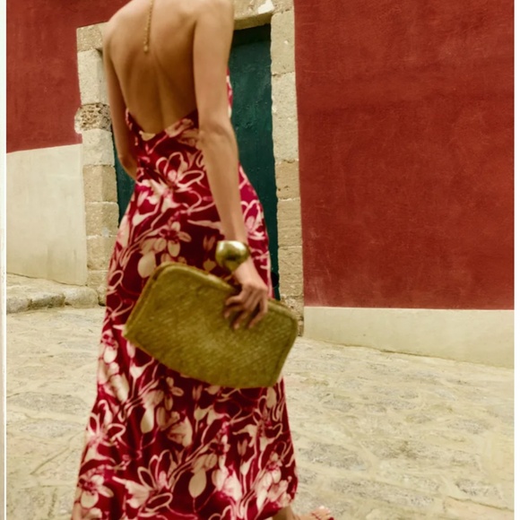 NWT Reformation Yesenia Silk Maxi Halter Dress - Las Dalias Red Floral - Picture 4 of 10